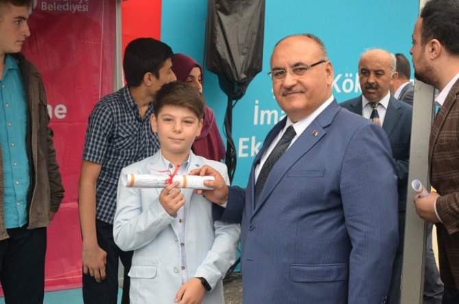 Ümraniye Belediyesi, Şehit Köksal Karmil İmam Hatip Ortaokulu ek hizmet binasının temelini attı