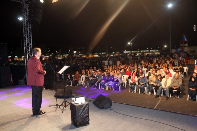 Ahmet Özhan’ın Yenikapı konseri vatandaşları mest etti