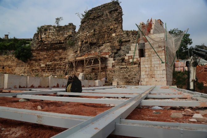 Zindan Kapı gün yüzüne çıkıyor