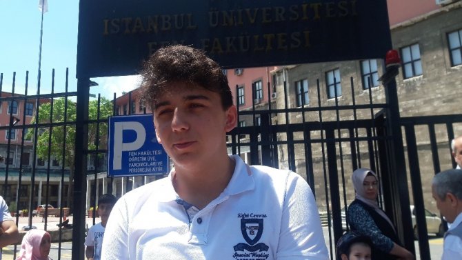 LYS’den çıkan öğrenciler sınavı bu sözlerle değerlendirdi