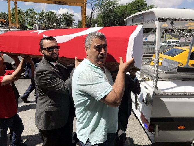 Duayen gazeteci Doğan Heper son yolculuğuna uğurlanıyor