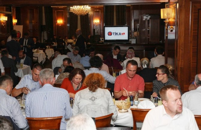 TIKA’dan Saraybosna’da iftar
