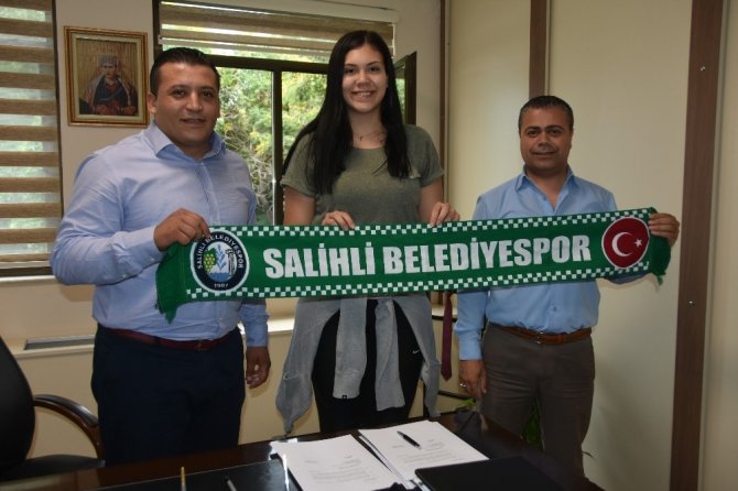 Salihli’nin sultanlarında kadro şekilleniyor