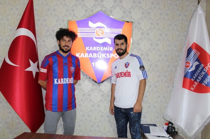 Karabükspor, iç transferde 2 oyuncu ile sözleşme imzaladı