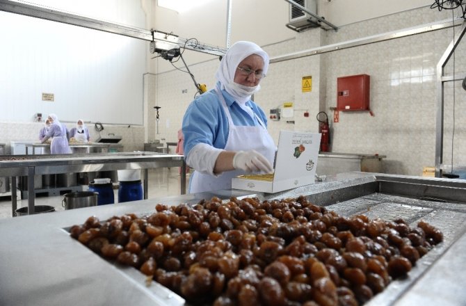 Bayramların vazgeçilmez hediyesi kestane şekeri