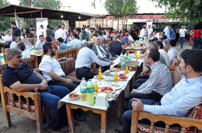 Dicle Elektrik çalışanları Şırnak’taki iftarda buluştu