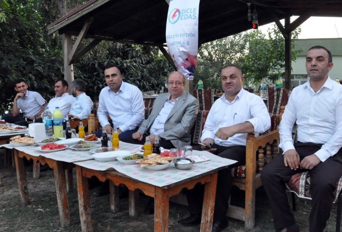 Dicle Elektrik çalışanları Şırnak’taki iftarda buluştu