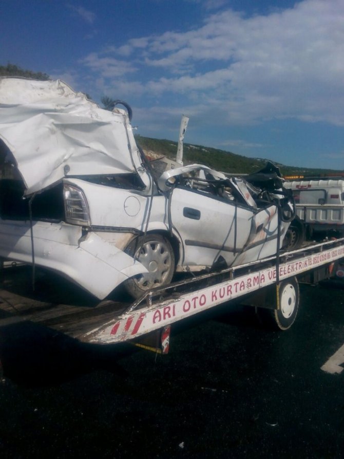 Tarsus’ta trafik kazası: 3 ölü, 3 yaralı