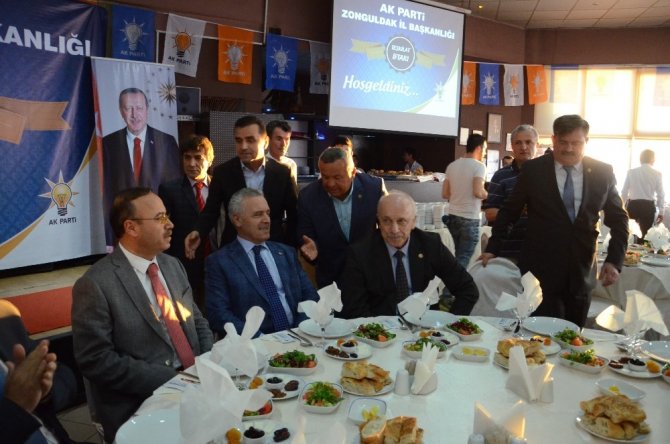 AK Parti Genel Başkan Yardımcısı Ataş, Kılıçdaroğlu’na yüklendi