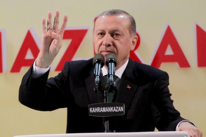 Erdoğan: “Ey Kılıçdaroğlu senin bu adamının yaptığı açıklamayı ispatlayamazsanız alçaksınız namustan yoksunsunuz”