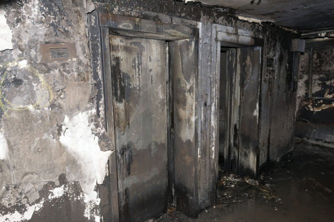 Londra’da 24 katlı binadaki yangına izolasyon neden olmuş olabilir