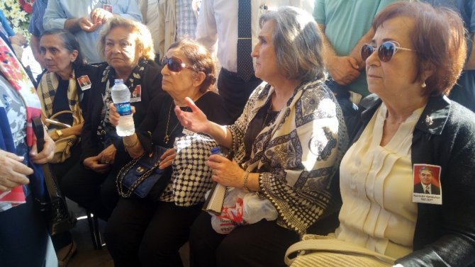 Eski TBMM Başkanı Karaduman son yolculuğuna uğurlandı