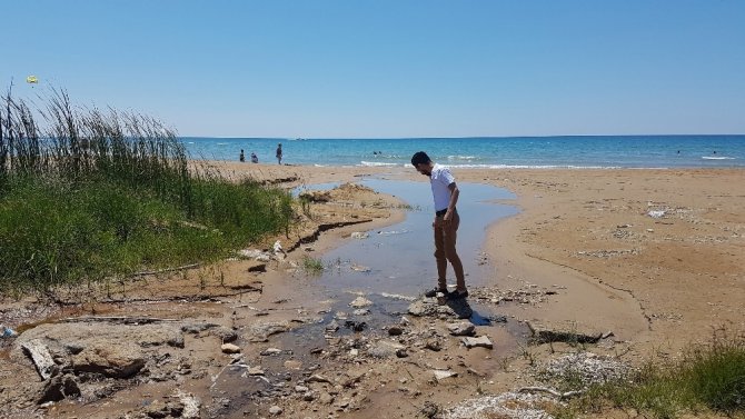Çolaklı Halk Plajı kaderine terk edildi