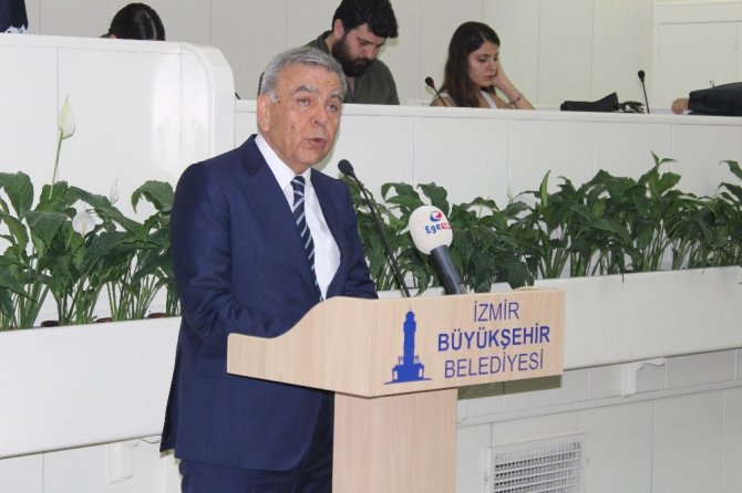 Başkan Kocaoğlu, belediye personeliyle bayramlaştı