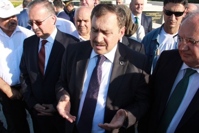 Orman ve Su İşleri Bakanı Veysel Eroğlu: