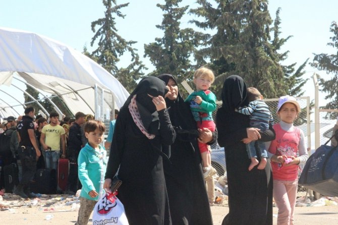Ülkelerine giden Suriyelilerin sayısı 70 bine yaklaştı