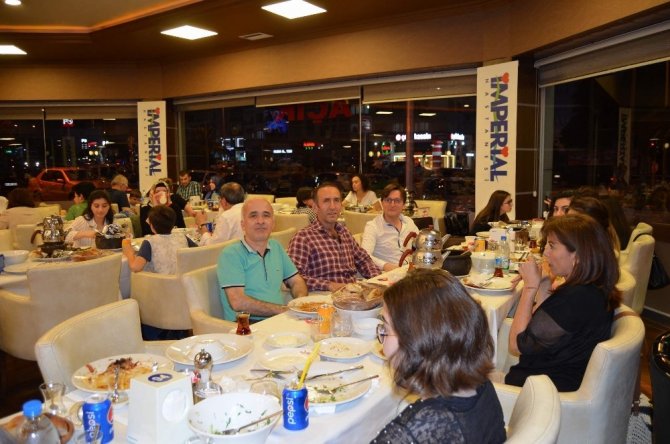 Özel İmperial Hastanesi çalışanları 10.’cu geleneksel iftar yemeğinde buluştu