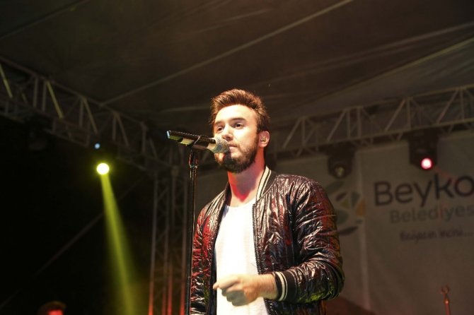 Mustafa Ceceli Beykoz’da konser verdi