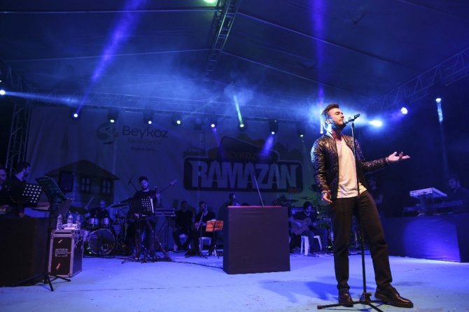 Mustafa Ceceli Beykoz’da konser verdi
