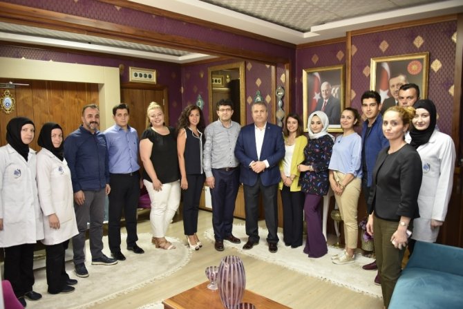 Başkan Çerçi meclis üyeleri ve personeliyle bayramlaştı