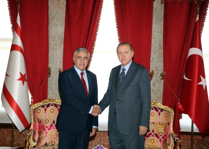 Cumhurbaşkanı Erdoğan, KKTC Cumhurbaşkanı Mustafa Akıncı ile görüşüyor