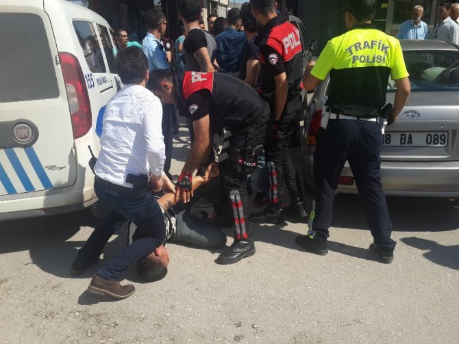 Polise direnen 3 kişi gözaltına alındı