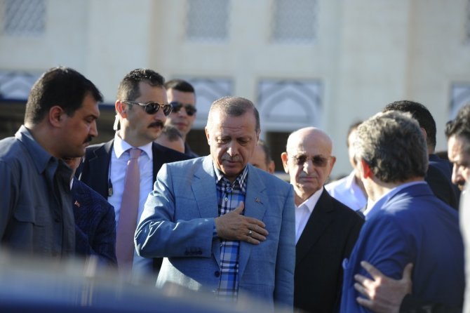 Cumhurbaşkanı Recep Tayyip Erdoğan : "Şu anda gayet iyi konumdayım. "