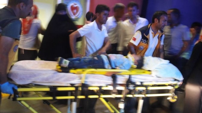 Bingöl’de trafik kazası:8 yaralı