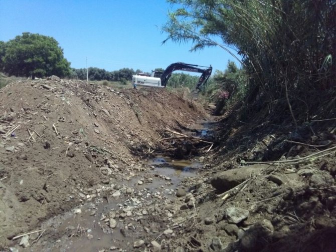 Tire’de oluşan sel Baskınının Yaraları Sarılıyor