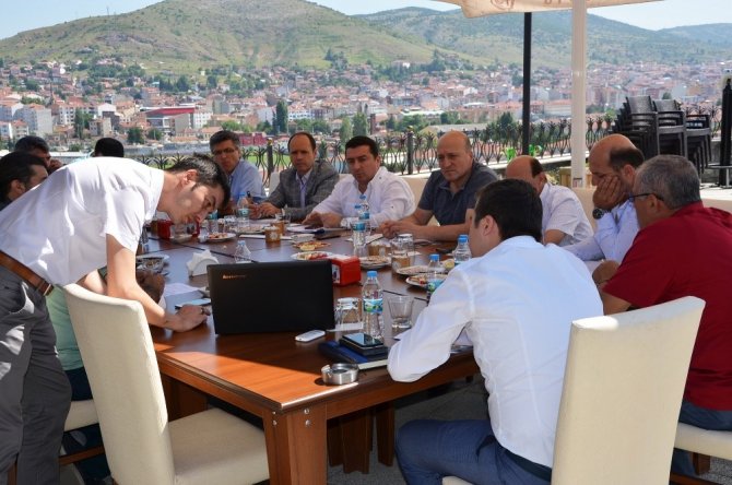 Başkan Bakıcı AK Parti Belediye Meclis üyeleriyle bir araya geldi