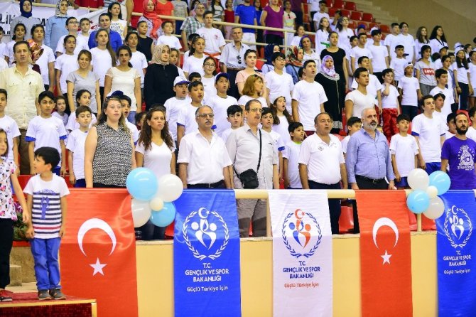 Yaz Spor Okulları açılış töreni gerçekleştirildi