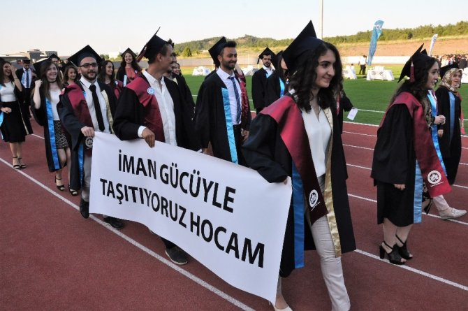ESOGÜ’de mezuniyet coşkusu