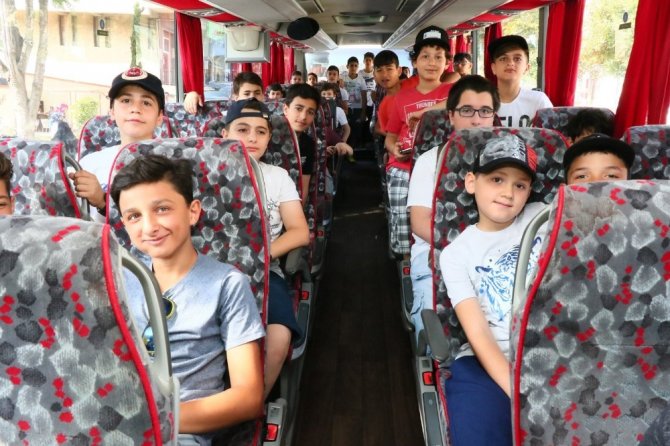 Eyüp Belediyesinin Gençlik kampı başladı