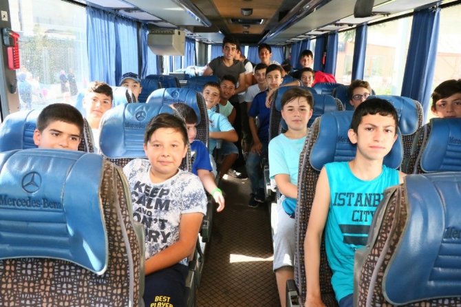 Eyüp Belediyesinin Gençlik kampı başladı