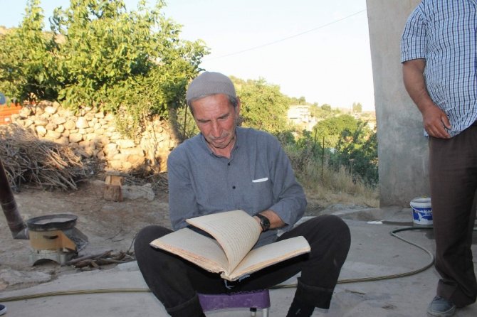 Kormas Kalesi’nden geriye kalıntılar kaldı