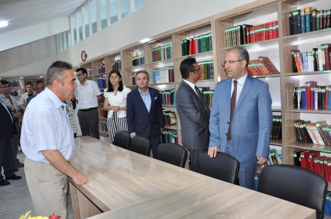 Erzurum E Tipi Kapalı Ceza İnfaz Kurumu’nda kütüphane ve bayan kuaförü hizmete açıldı