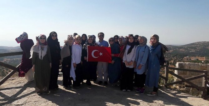 İlahiyat Fakültesi öğrencileri Ürdün’de