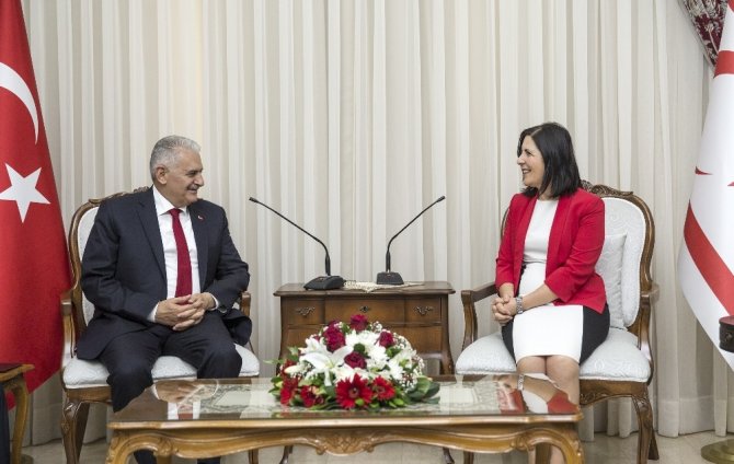 Başbakan Yıldırım, KKTC Meclis Başkanı Siber ile görüştü
