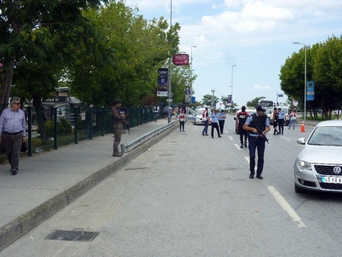 Polis, Anadolu Yakası’nı ablukaya aldı