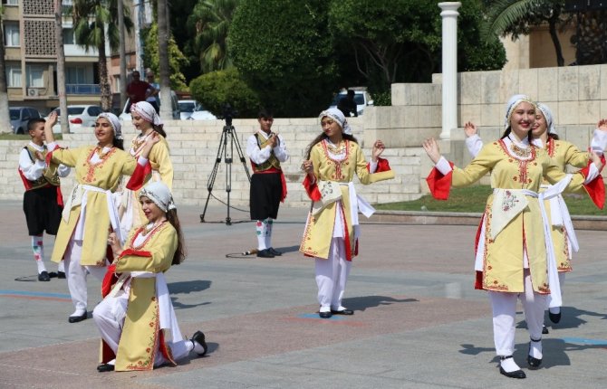 Kıbrıs Barış Harekatının 43. yıl dönümü coşkuyla kutlandı
