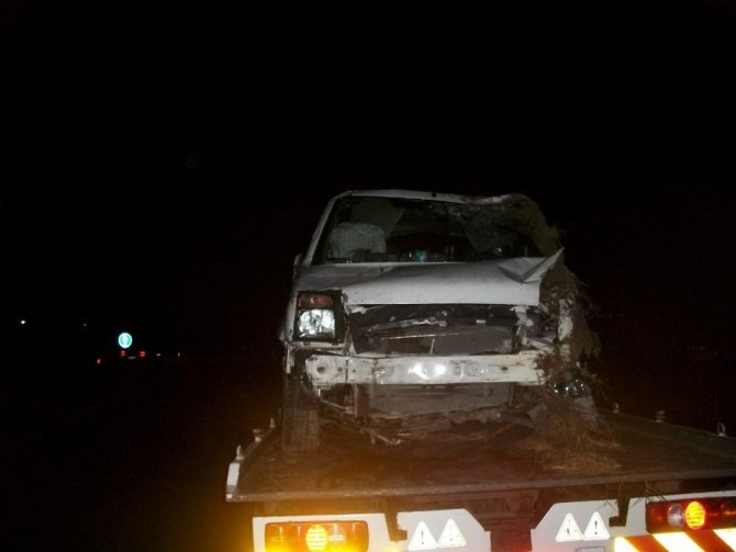 Suriyelileri taşıyan araç takla attı: 9 yaralı