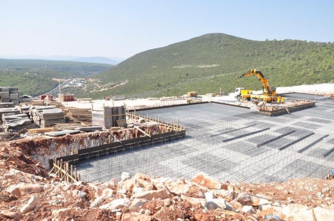 Yeni Milas Devlet Hastanesi inşaatı sürüyor