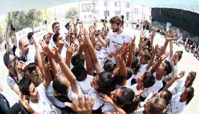 Anadolu Efes, ’One Team’ gezisini gerçekleştirdi