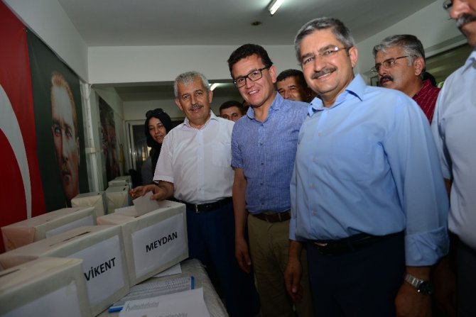 Kumluca AK Parti’de delege seçimi yapıldı