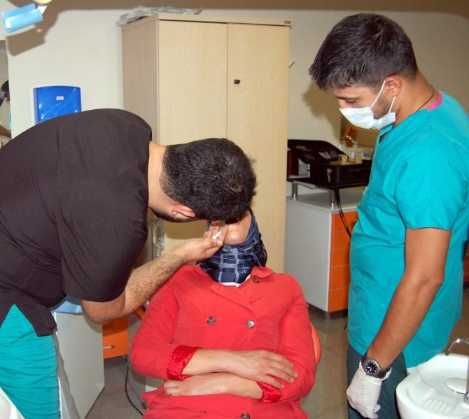 Bitlis ADSM’de implant tedavisine başlandı