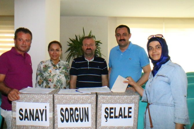 AK Parti Antalya teşkilatında delege seçimleri tamamlandı