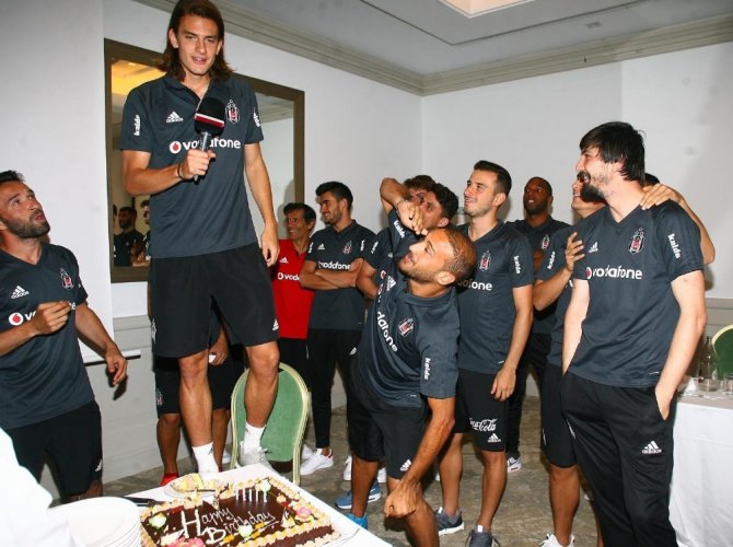 Atınç Nukan’ın doğum günü kutlandı