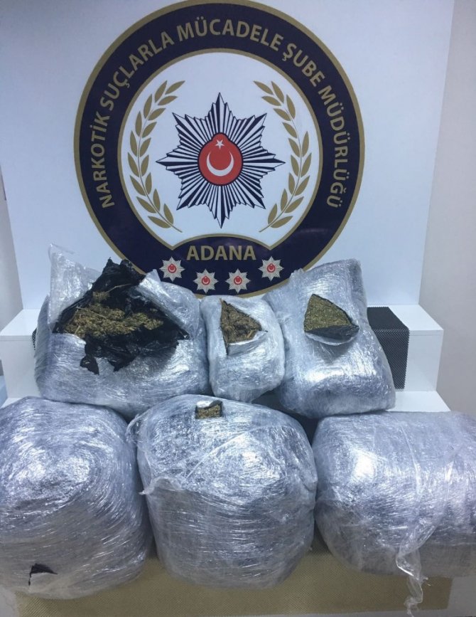 Adana’da uyuşturucu operasyonu: 11 gözaltı