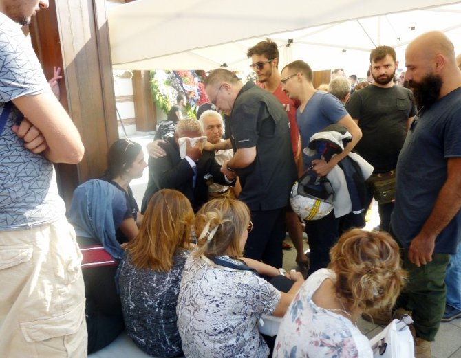 "Altın elbiseli adam" son yolculuğuna uğurlandı