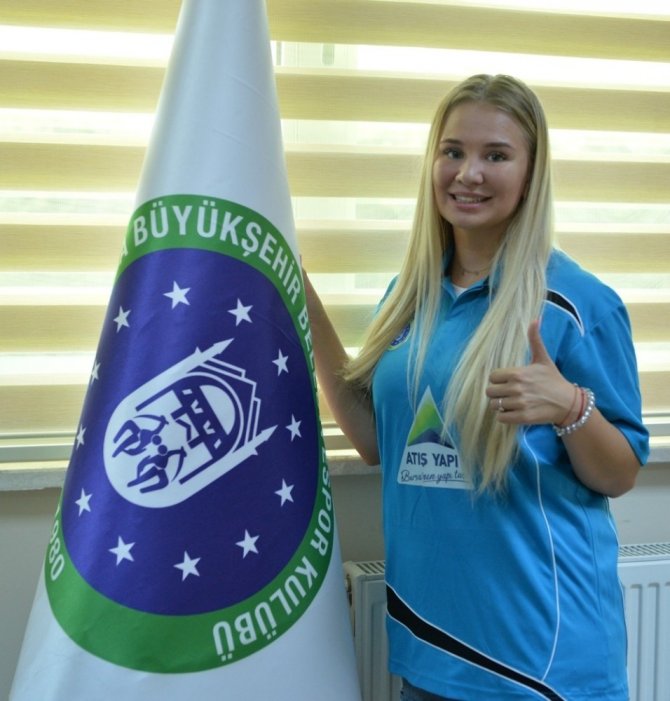 Bursa Büyükşehir Belediyespor, Iana Noskova’yı kadrosuna kattı